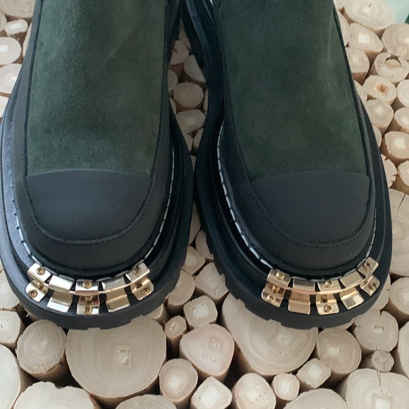 Sandro Green and Black Ankle Boots with Gold Accent - Picture 7 of 10